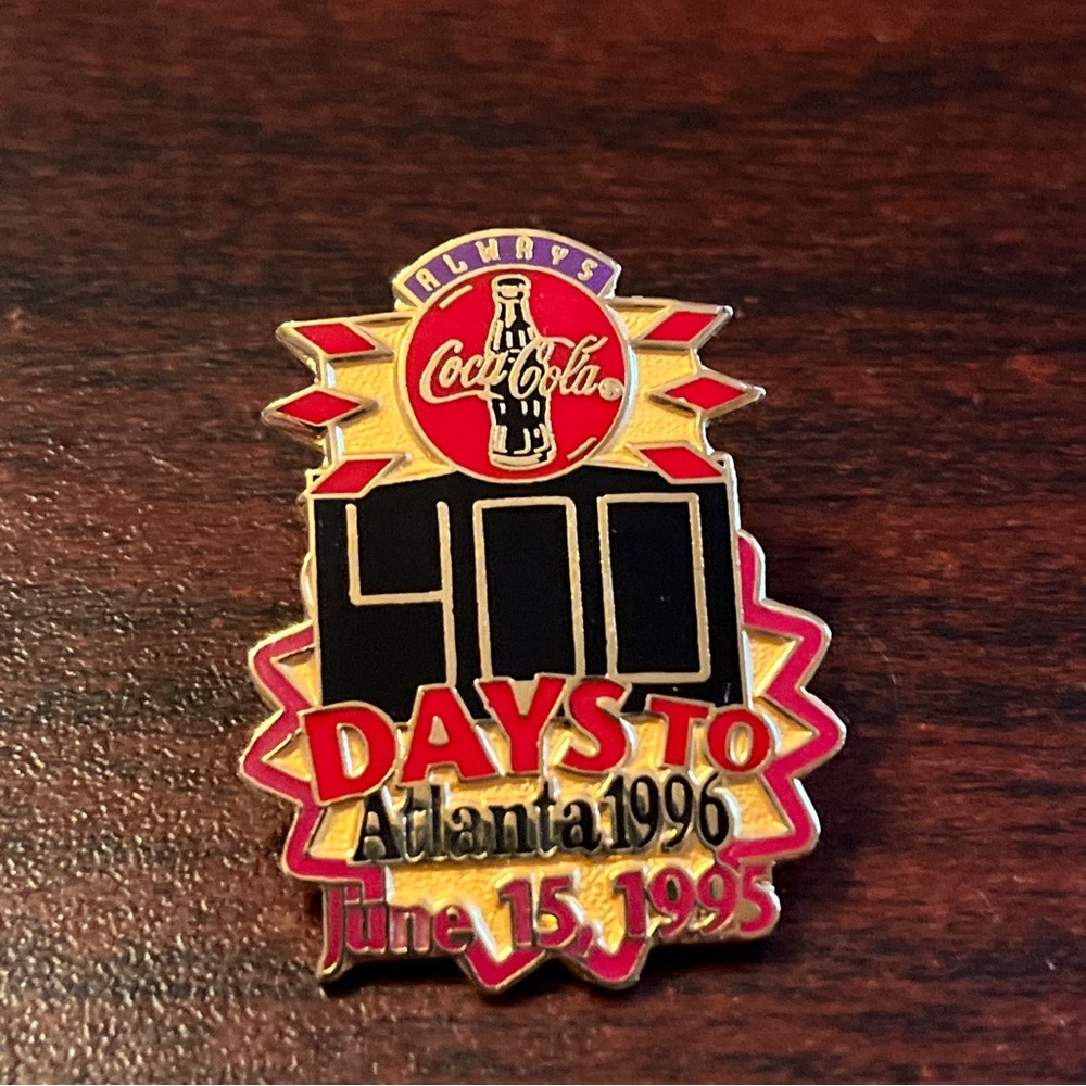 Vintage Coca-Cola Countdown To The 1996 Atlanta Olympics 400‎ Days Lapel Hat Pin